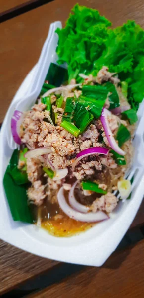 Saláta Fűszeres Darált Sertéshús Földi Pork Saláta Laab Egy Thai — Stock Fotó