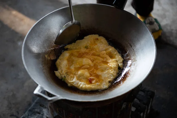 Thai Stil Omelett Ist Ein Thailändisches Essen Aus Kochen Pfanne — Stockfoto