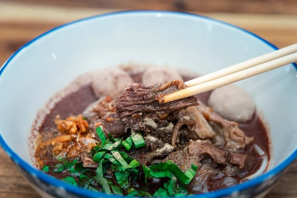 Braised Beef Clear Noodle Met Vlees Ballen Soep Stoofpot Ekaehla — Stockfoto