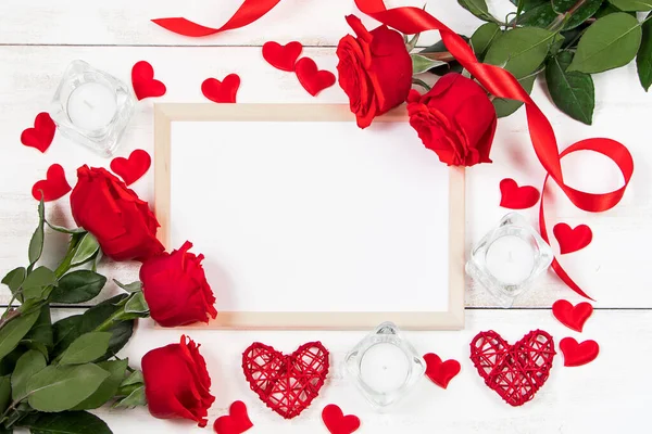Conceito Dia Dos Namorados Rosas Vermelhas Corações Caixas Presente Sobre — Fotografia de Stock
