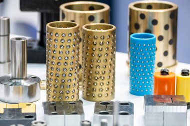 Damgalamak için kullanılan standart çalı parçaları ölür. Die Standart Parçaları Üretim Süreci. 