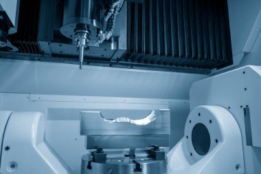 5 eksenli makine merkezi tablo eğimli tip indekslenebilir araçla ayakkabı enjeksiyon küf parçalarını keser. Yüksek teknoloji 5 eksenli CNC değirmen makinesi üretim süreci.