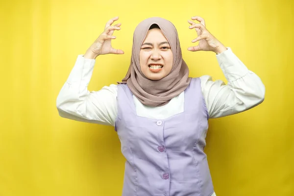 Bonita Jovem Asiático Muçulmano Mulher Chocado Tonto Estressado Infeliz Muitos — Fotografia de Stock
