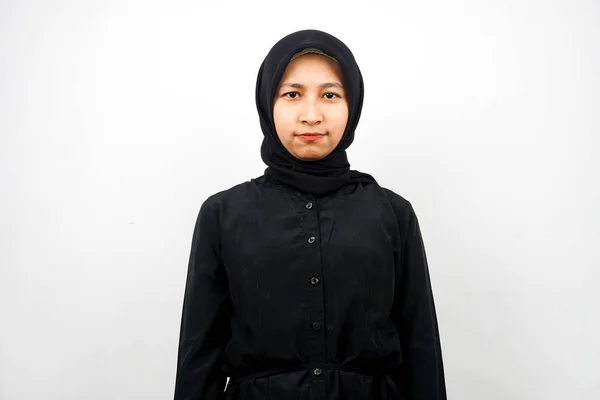 Красивая Молодая Азиатская Мусульманка Изолирована Белом Фоне — стоковое фото