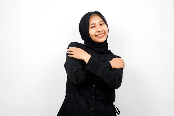 Wanita Muslim Asia Muda Yang Cantik Dan Ceria Terisolasi Dengan — Stok Foto