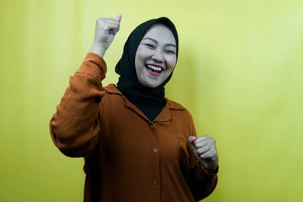 Beautiful Young Asian Muslim Woman Hands Clenched Sign Success Punching — Stock Photo, Image