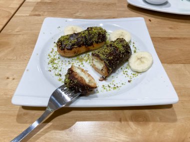 Tabakta iki küçük pasta eklentisi