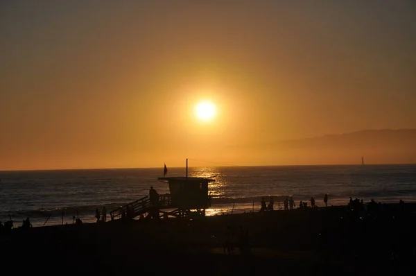 Santa Monica Beach Summer Concept Sunset Landscape Baywatch Tower Bathers — Stock Photo, Image