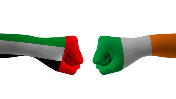 Verenigde Arabische Emiraten Ierland Hand Vlag Man Handen Patroon Met — Stockfoto