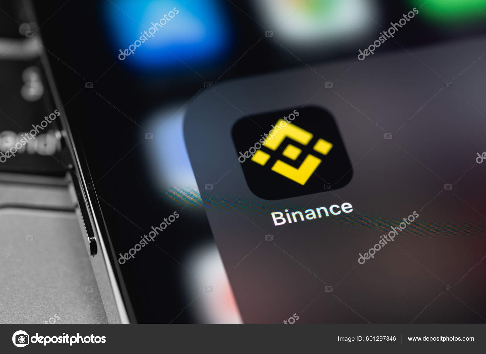 Binance Иконка Мобильного Приложения Экране Смартфона Iphone.
