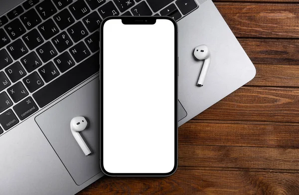Mockup Smartphone Iphone Pro Max Blank White Screen Airpods Macbook — Photo