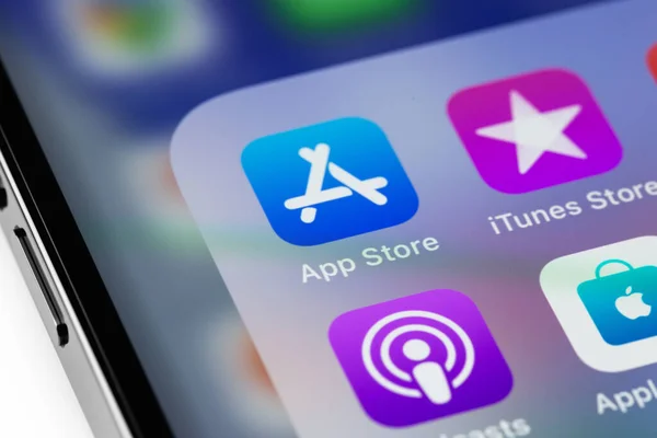 Appstore Itunes Music Podcasts Приложения Apple Store Доступны Экране Apple — стоковое фото