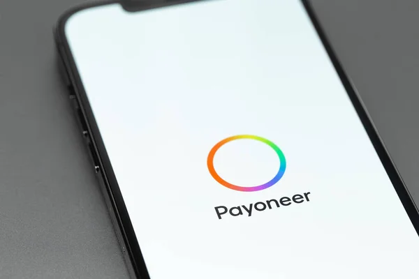 Payoneer Logo Mobile App Screen Smartphone Iphone Grey Background Payoneer — Foto de Stock