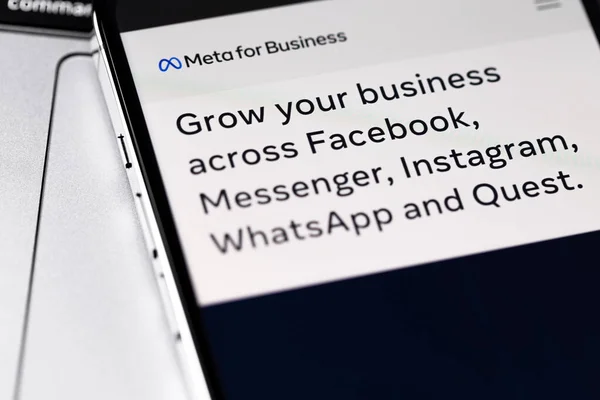 Meta Business Facebook Instagram Whatsapp Quest Website Screen Smartphone Meta — Stock Fotó