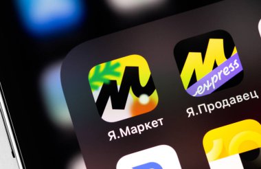 Yandex Market mobile app icon on screen smartphone closeup. Yandex.Market is a service for the selection and purchase of goods. Moscow, Russia - October 14, 2021
