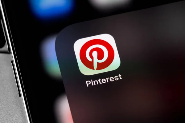 Pinterest Icon Mobile App Screen Smartphone Iphone Closeup Pinterest Social — Stock Fotó