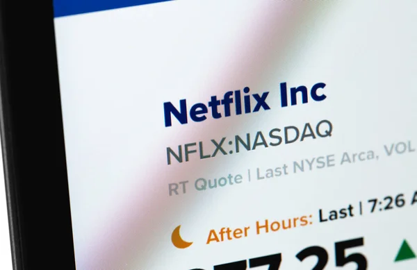 Netflix Stocks Stock Ticket Nflx Display Notebook Closeup Netflix International — Stok fotoğraf