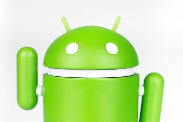 Google Android Figure Macro White Background Closeup Google Android Operating — 图库照片