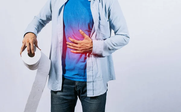 Hombre Con Problemas Estomacales Sosteniendo Papel Higiénico Persona Con Papel —  Fotos de Stock