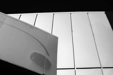 Modern minimalist görünüşlü geometrik mimari elementler. Soyut şehir modern dış görünüşü canlı renklerde. Minimalizm.