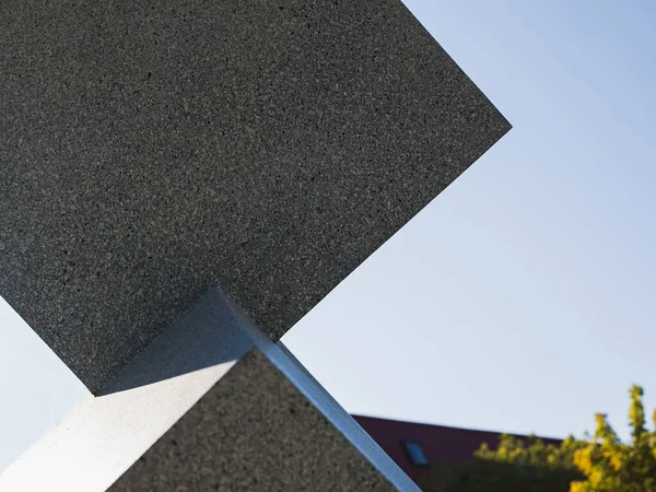 Modern minimalist görünüşlü geometrik mimari elementler. Soyut şehir modern dış görünüşü canlı renklerde. Minimalizm.