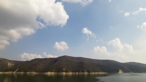 Drone aerial footage water reservoir dam lake cyprus — Vídeos de Stock
