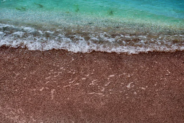 Onda Azul Mar Uma Praia Seixos — Fotografia de Stock