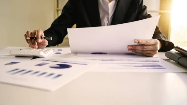 Close Hands Business Woman Using Calculator Holding Financial Chart Paper — Stock Photo, Image