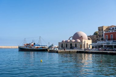 Girit 'teki Chania Town' daki Kyuchuk Hasan Camii