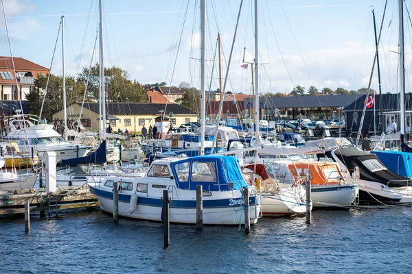 Морская гавань в Хандестеде, Дания — стоковое фото
