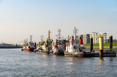 Bremerhaven, Almanya 'da balıkçı tekneleri