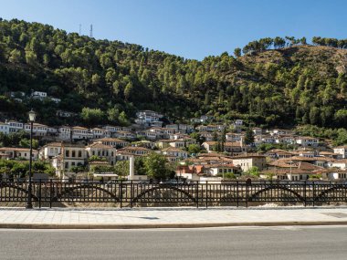 Arnavutluk 'ta Berat manzarası