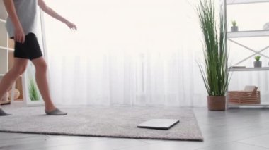 Çevrimiçi eğitim çocuklar spor video dersi genç