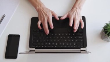 dijital pazarlama sosyal medya erkek el defteri