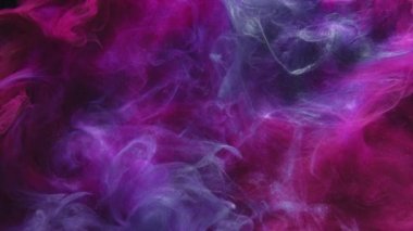 Sim tozu rengi sis mavi sis.