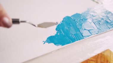 Sanat stüdyosu yaratıcı süreç soyut sanat eserleri
