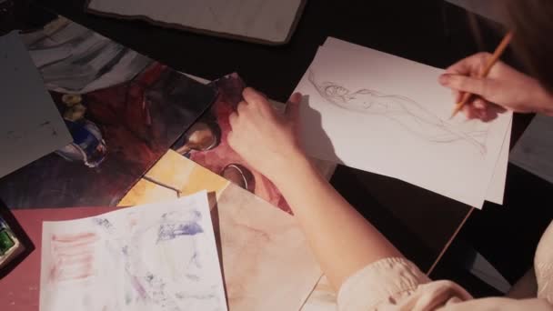 Arte proceso mujer artista inspiración musa — Vídeo de stock