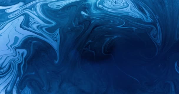 Atrament woda wymieszać marmur tekstury niebieski olej przepływ farby — Wideo stockowe