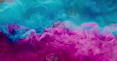 renk patlaması boya su pembe parlama ışığı