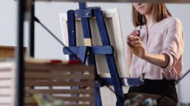 etkileyici sanat eseri kadın ressam yaratıcı sanat