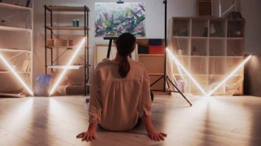 sanat eseri oluşturma işlemi bitirme stüdyosu
