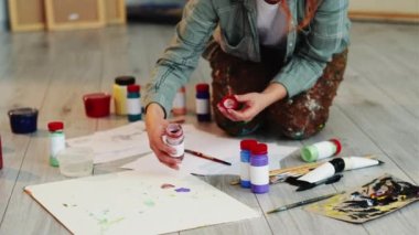 sanat eseri kadın ressam sanatsal araçları