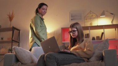 kids digital time family rules internet addiction