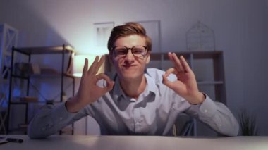 online conference inspired man video review smart