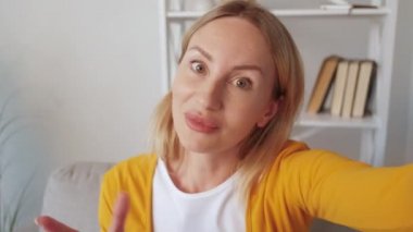 educational blog streaming woman video conference