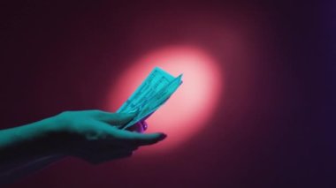 Yüksek meblağlı kredi ödemeleri sabırsız bir hareket