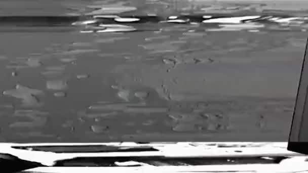 Glitch analógico superposición ruido estático tv negro blanco — Vídeos de Stock