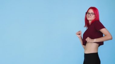 Eğlenceli dans funky kadın neşe ruh hali kusursuz döngü gif