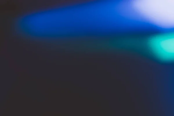 Borrão neon brilho cor luz sobreposição azul escuro preto — Fotografia de Stock
