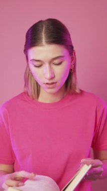 Kitap sürpriz favori edebiyat kadın bestseller
